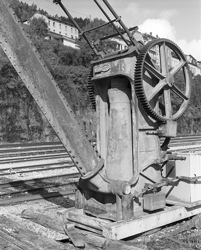 Pivot, côté flèche. © Jérôme Mongreville / Région Bourgogne-Franche-Comté, Inventaire du patrimoine - 2001