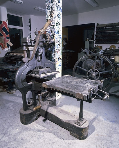 Vue d'ensemble, de trois quarts gauche. Le tympan et la frisquette manquent. © Jérôme Mongreville / Région Bourgogne-Franche-Comté, Inventaire du patrimoine - 2001