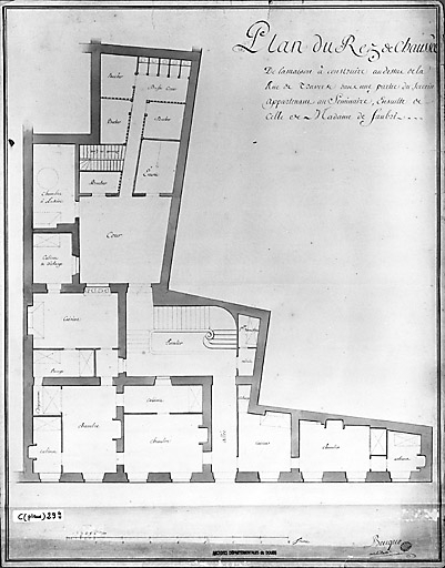 Plan du rez-de-chaussée. © Jérôme Mongreville, Louis Beuque / Région Bourgogne-Franche-Comté, Inventaire du patrimoine - 2002