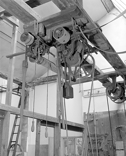 Détail du double système de transmission. © Yves Sancey / Région Bourgogne-Franche-Comté, Inventaire du patrimoine - 2002