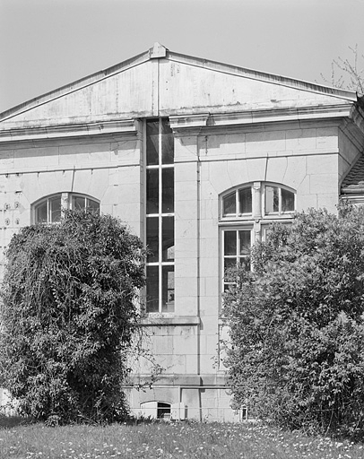 Façade sud. © Jérôme Mongreville / Région Bourgogne-Franche-Comté, Inventaire du patrimoine - 2002