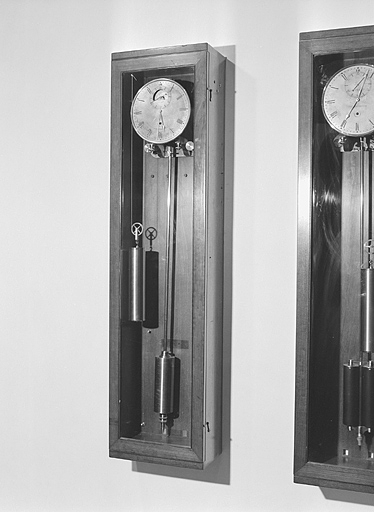 Vue d'ensemble. A droite, l'horloge Fénon n° 114. © Yves Sancey / Région Bourgogne-Franche-Comté, Inventaire du patrimoine - 2002