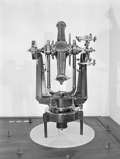 Altazimut : vue d'ensemble. © Yves Sancey / Région Bourgogne-Franche-Comté, Inventaire du patrimoine - 2002