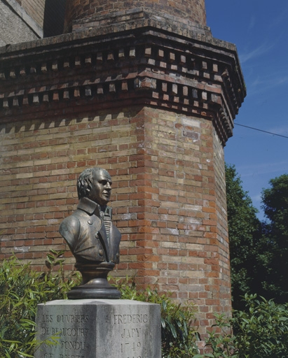 Buste de Frédéric Japy. © Yves Sancey / Région Bourgogne-Franche-Comté, Inventaire du patrimoine - 2002