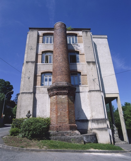 Façade est et cheminée (tronquée). © Yves Sancey / Région Bourgogne-Franche-Comté, Inventaire du patrimoine - 2002