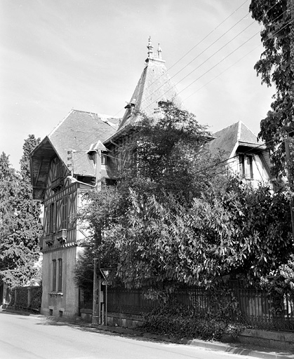 Extension du logement de la fin du 19e siècle. © Yves Sancey / Région Bourgogne-Franche-Comté, Inventaire du patrimoine - 2002