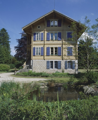 Chalet. Façade ouest. © Yves Sancey / Région Bourgogne-Franche-Comté, Inventaire du patrimoine - 2002