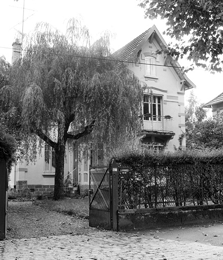 Maison de contremaître rue d'Alsace. © Yves Sancey / Région Bourgogne-Franche-Comté, Inventaire du patrimoine - 2002