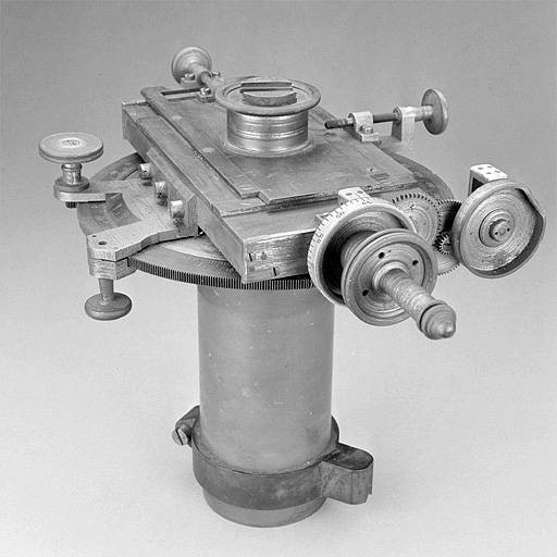 Vue latérale. © Jérôme Mongreville / Région Bourgogne-Franche-Comté, Inventaire du patrimoine - 2003