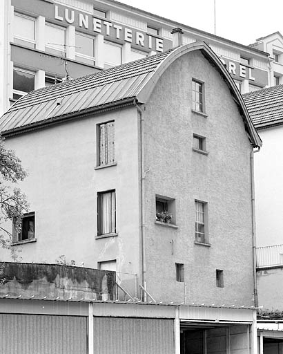 Façade postérieure. © Yves Sancey / Région Bourgogne-Franche-Comté, Inventaire du patrimoine - 2003