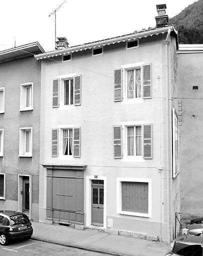 Façade antérieure de la maison. © Yves Sancey / Région Bourgogne-Franche-Comté, Inventaire du patrimoine - 2003