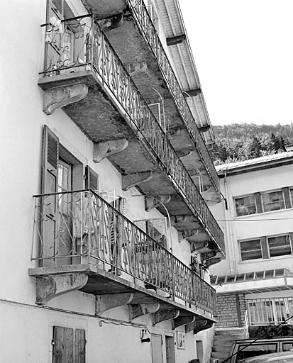 Balcon : détail. © Yves Sancey / Région Bourgogne-Franche-Comté, Inventaire du patrimoine - 2003