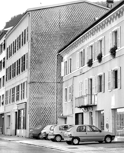 Elévations antérieure et latérale droite (nord). © Yves Sancey / Région Bourgogne-Franche-Comté, Inventaire du patrimoine - 2003