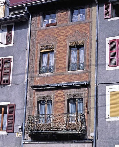 Elévation antérieure des étages. © Yves Sancey / Région Bourgogne-Franche-Comté, Inventaire du patrimoine - 2003