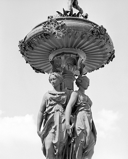 Les trois Grâces. © Yves Sancey / Région Bourgogne-Franche-Comté, Inventaire du patrimoine - 2003