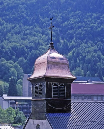 Clocher, depuis le nord-ouest. © Yves Sancey / Région Bourgogne-Franche-Comté, Inventaire du patrimoine - 2003
