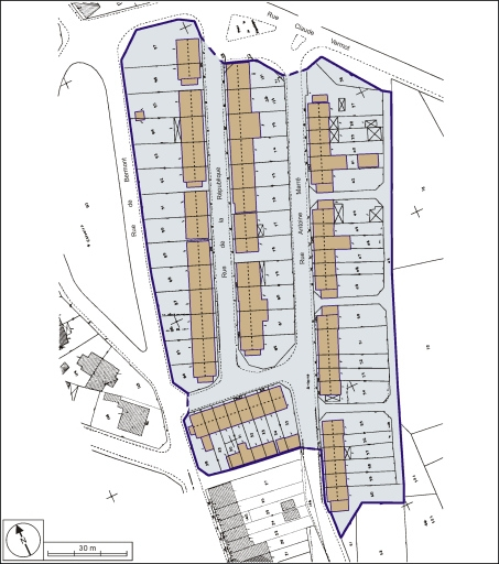 Plan-masse de la cité ouvrière rues de la République et Bernard Marré. Extrait du plan cadastral, 1991, section AA, 1:500 réduit à 1:1000. © André Céréza / Région Bourgogne-Franche-Comté, Inventaire du patrimoine - 2003 Plan-masse de la cité ouvrière rues de la République et Bernard Marré. Extrait du plan cadastral, 1991, section AA, 1:500 réduit à 1:1000. © André Céréza / Région Bourgogne-Franche-Comté, Inventaire du patrimoine - 2003