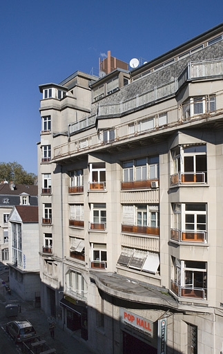 Vue d'ensemble, de trois quarts droit. © Yves Sancey / Région Bourgogne-Franche-Comté, Inventaire du patrimoine - 2006
