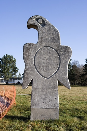 Sculpture : oiseau. © Yves Sancey / Région Bourgogne-Franche-Comté, Inventaire du patrimoine - 2006
