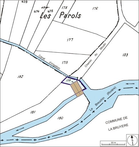 Plan-masse et de situation. Extrait du plan cadastral numérisé, 2005, section B, 1:1000. © André Céréza / Région Bourgogne-Franche-Comté, Inventaire du patrimoine - 2006