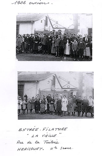Le personnel devant l'entrée. © Jérôme  Mongreville (reproduction) / Région Bourgogne-Franche-Comté, Inventaire du patrimoine - 2006