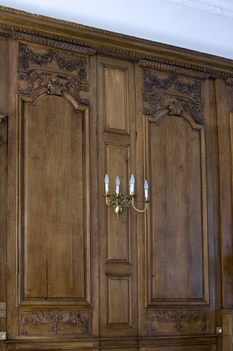 Intérieur : lambris de la grande salle, détail de deux panneaux. © Yves Sancey / Région Bourgogne-Franche-Comté, Inventaire du patrimoine - 2007
