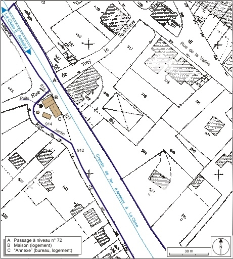 Plan-masse et de situation. Extrait du plan cadastral informatisé, 2006, section AK, échelle 1:1000. © André Céréza / Région Bourgogne-Franche-Comté, Inventaire du patrimoine - 2007