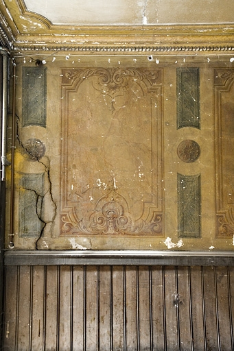 Peintures murales du passage cocher : détail du décor d'un panneau. © Yves Sancey / Région Bourgogne-Franche-Comté, Inventaire du patrimoine - 2008