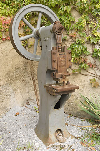 Usine : presse Hure, à Paris. © Jérôme Mongreville / Région Bourgogne-Franche-Comté, Inventaire du patrimoine - 2008