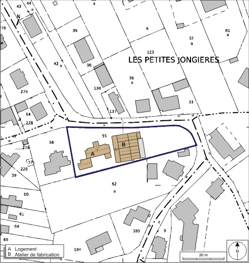Plan-masse et de situation. Extrait du plan cadastral numérisé, 2008, section AL, échelle 1:1250. Source : Direction générale des Finances Publiques - Cadastre ; mise à jour : 2008. © André Céréza / Région Bourgogne-Franche-Comté, Inventaire du patrimoine - 2008