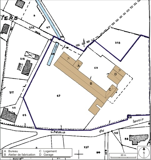 Plan-masse et de situation. Extrait du plan cadastral numérisé, 2008, section AM, échelle 1:1000. Source : Direction générale des Finances Publiques - Cadastre ; mise à jour : 2008. © André Céréza / Région Bourgogne-Franche-Comté, Inventaire du patrimoine - 2008