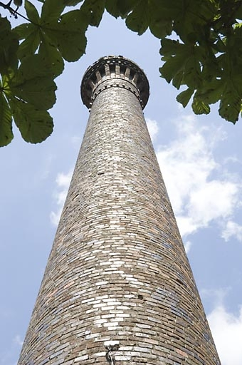 La cheminée. © Jérôme Mongreville / Région Bourgogne-Franche-Comté, Inventaire du patrimoine - 2008