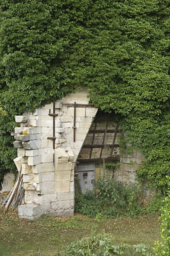 Haut fourneau. Embrasure de coulée. © Jérôme Mongreville / Région Bourgogne-Franche-Comté, Inventaire du patrimoine - 2008