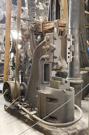 Atelier est. Martinet à ressorts ENZ (Paris). © Jérôme Mongreville / Région Bourgogne-Franche-Comté, Inventaire du patrimoine - 2008