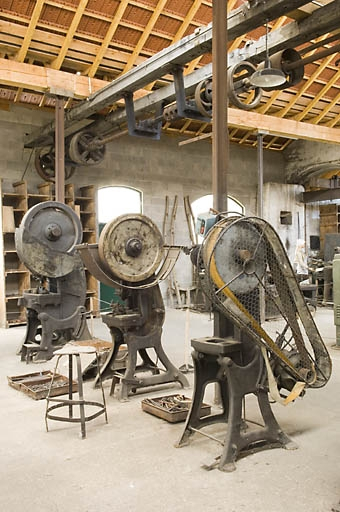 Atelier ouest. Presses "col de cygne". © Jérôme Mongreville / Région Bourgogne-Franche-Comté, Inventaire du patrimoine - 2008