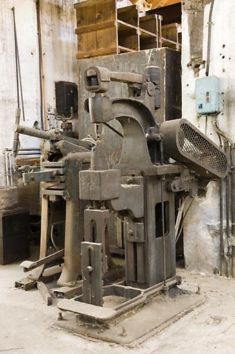 Atelier ouest. Riveteuses Pontelec et Guillemin. © Jérôme Mongreville / Région Bourgogne-Franche-Comté, Inventaire du patrimoine - 2008