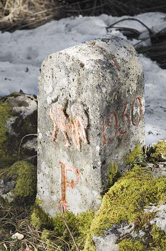 borne frontalière n° 20. © Jérôme Mongreville / Région Bourgogne-Franche-Comté, Inventaire du patrimoine - 2009