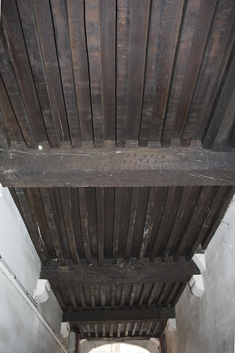 Détail du plafond à la française du passage cocher. © Yves Sancey / Région Bourgogne-Franche-Comté, Inventaire du patrimoine - 2009