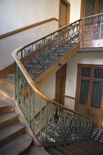 Vue d'ensemble de l'escalier principal. © Yves Sancey / Région Bourgogne-Franche-Comté, Inventaire du patrimoine - 2009