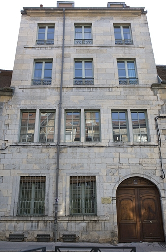 Façade sur rue : de face. © Yves Sancey / Région Bourgogne-Franche-Comté, Inventaire du patrimoine - 2009