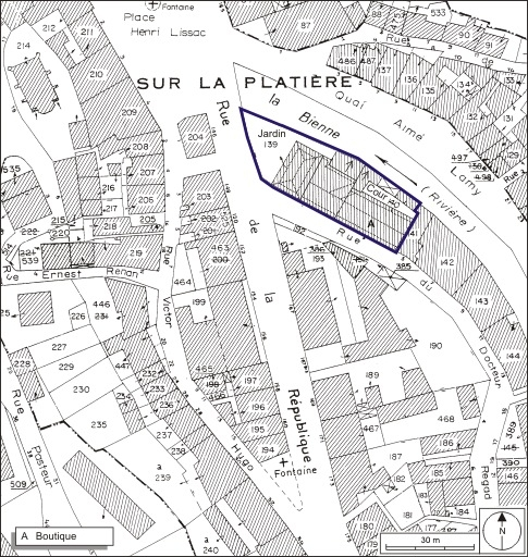 Plan-masse et de situation. Extrait du plan cadastral, 1980, section AI, échelle 1:1000. © André Céréza / Région Bourgogne-Franche-Comté, Inventaire du patrimoine - 2009