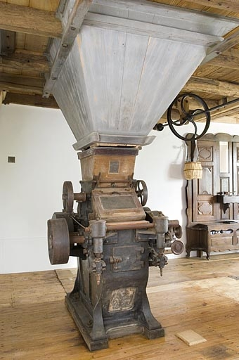 Appareil à cylindres Goulut-Borne. © Jérôme Mongreville / Région Bourgogne-Franche-Comté, Inventaire du patrimoine - 2009