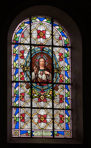 Verrière n°4 : sacré Coeur de Jésus. Vue générale. © Jérôme Mongreville / Région Bourgogne-Franche-Comté, Inventaire du patrimoine - 2010