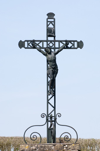 Détail : la croix. © Jérôme Mongreville / Région Bourgogne-Franche-Comté, Inventaire du patrimoine - 2010