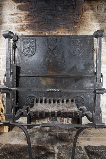 Plaque de cheminée de la cuisine. © Jérôme Mongreville / Région Bourgogne-Franche-Comté, Inventaire du patrimoine - 2010