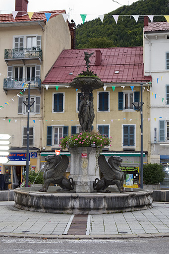 Vue d'ensemble, depuis l'ouest. © Yves Sancey / Région Bourgogne-Franche-Comté, Inventaire du patrimoine - 2010