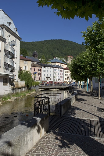 Le quai Aimé Lamy. © Yves Sancey / Région Bourgogne-Franche-Comté, Inventaire du patrimoine - 2010 Le quai Aimé Lamy. © Yves Sancey / Région Bourgogne-Franche-Comté, Inventaire du patrimoine - 2010
