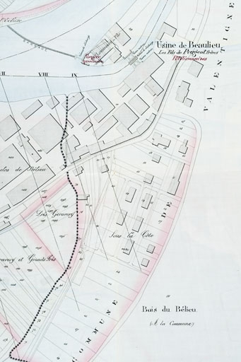 Plan des lieux. Usine Les fils de Peugeot Frères à Valentigney Beaulieu. Demande en révision de l'arrêté préfectoral du 14 décembre 1864. © Jérôme Mongreville / Région Bourgogne-Franche-Comté, Inventaire du patrimoine - 2011 Plan des lieux. Usine Les fils de Peugeot Frères à Valentigney Beaulieu. Demande en révision de l'arrêté préfectoral du 14 décembre 1864. © Jérôme Mongreville / Région Bourgogne-Franche-Comté, Inventaire du patrimoine - 2011