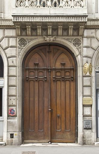 Vue des vantaux du portail d'entrée. © Yves Sancey / Région Bourgogne-Franche-Comté, Inventaire du patrimoine - 2011