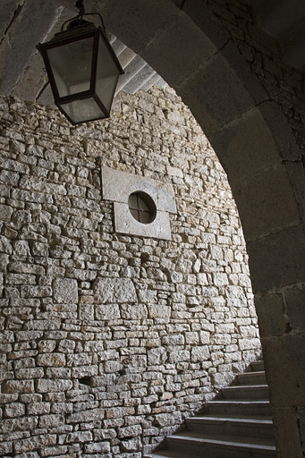 Logis principal, intérieur : détail de la cage d'escalier. © Yves Sancey / Région Bourgogne-Franche-Comté, Inventaire du patrimoine - 2011